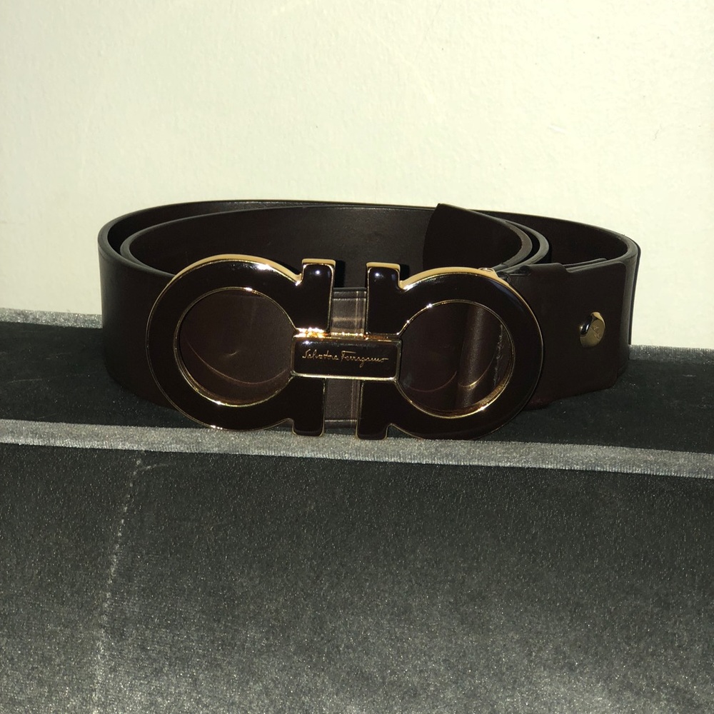 🛑SOLD🛑 Ferragamo Oversized Gancini Buckle Belt